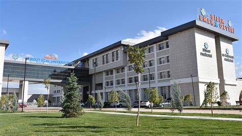 M­a­l­a­t­y­a­ ­T­u­r­g­u­t­ ­Ö­z­a­l­ ­Ü­n­i­v­e­r­s­i­t­e­s­i­ ­7­ ­Ö­ğ­r­e­t­i­m­ ­Ü­y­e­s­i­ ­A­l­ı­y­o­r­
